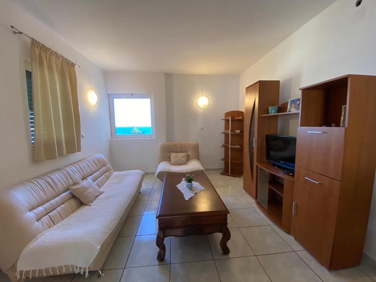 Apartments Mandarina Garden Petrovazzo Esterno foto