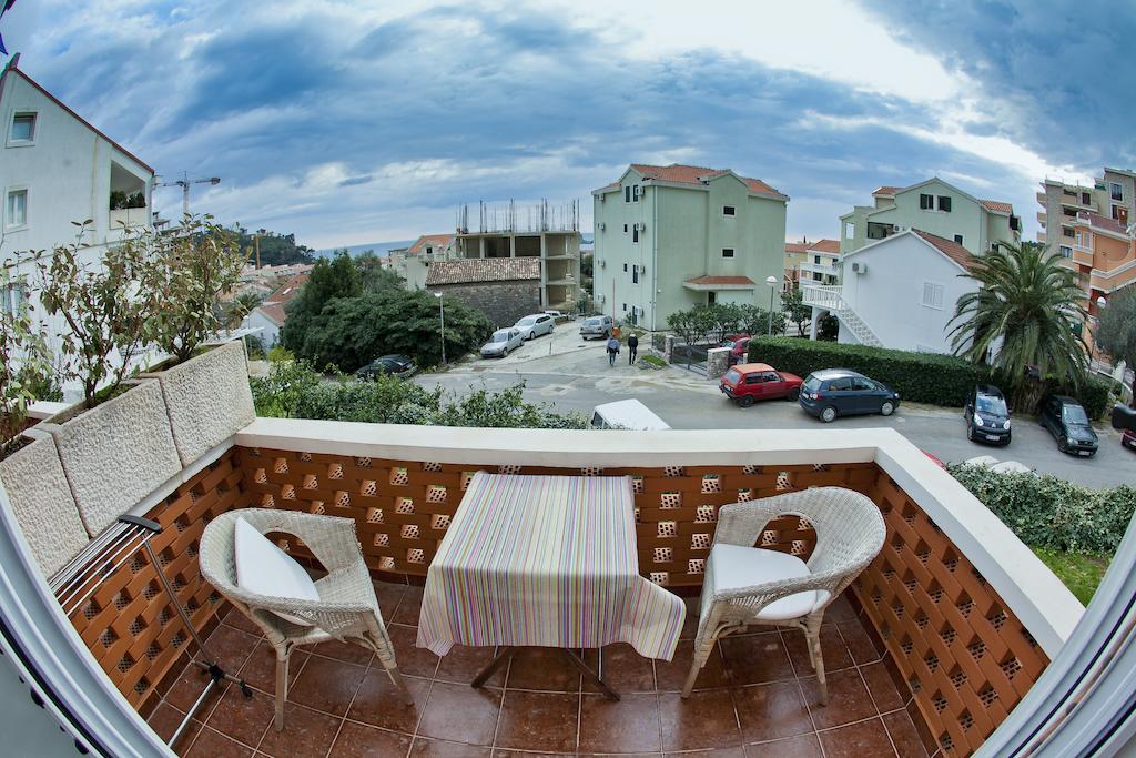 Apartments Mandarina Garden Petrovazzo Camera foto